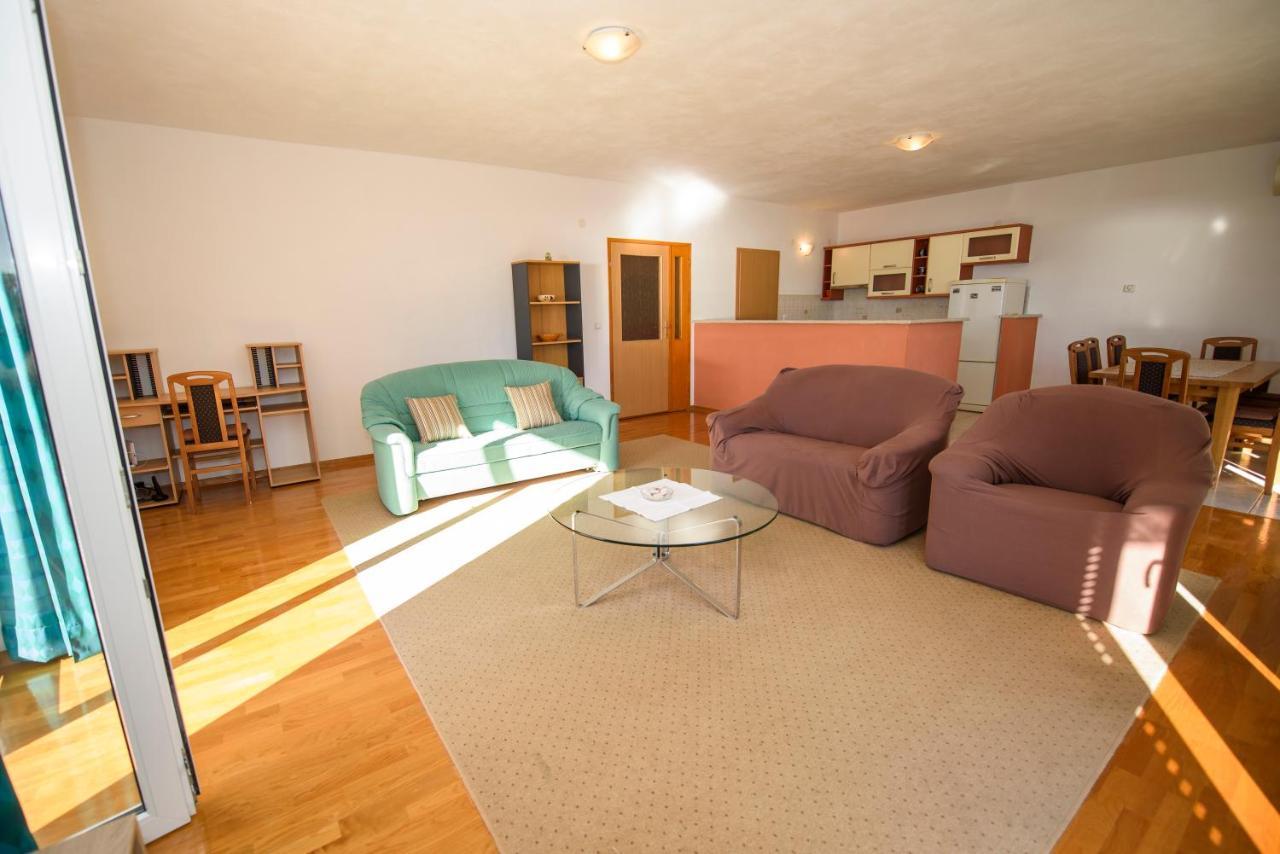 Apartman Mijo - Suhi Potok جيسينتسي المظهر الخارجي الصورة